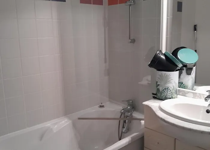 T2 Avec Piscine, Proche Et Centre, Sur - Fr-1-22-316 * La Tranche-sur-Mer