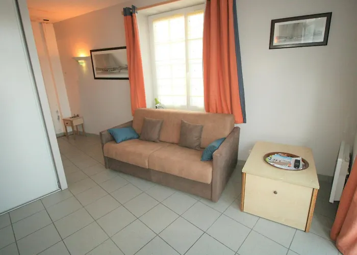 T2 Avec Piscine, Proche Et Centre, Sur - Fr-1-22-316 * La Tranche-sur-Mer